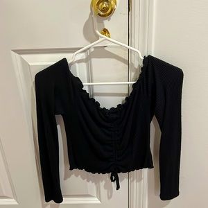 Black crop top womens size medium